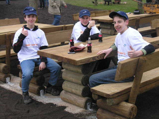 2008-neue-sitzmoebel-grillhuette_22_20180127_1295546813