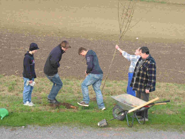 2009_-_baumpflanzaktion_1_20180127_1464222132