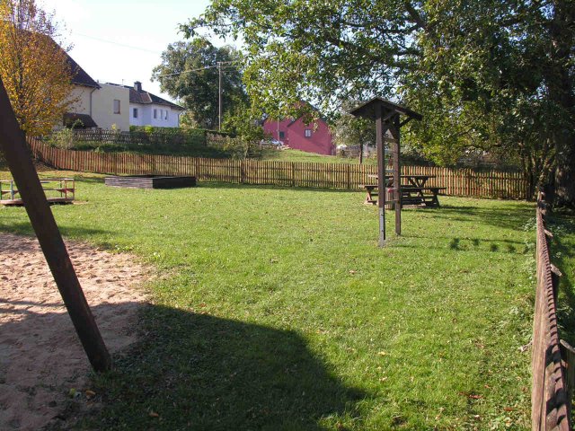 2009-erneuerung_spielplatzzaun_9_20180127_1208361311