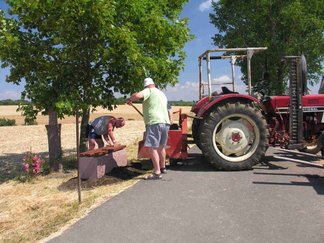 2010_-_bank_am_kempenkreuz_5_20180127_1955679503