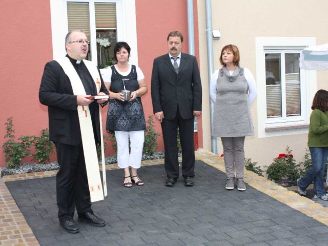 2010_-_offene_tuer_donatusstrasse_11_20180127_1055891037