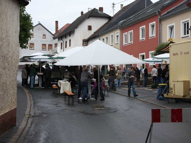 2010_-_offene_tuer_donatusstrasse_8_20180127_1741950454