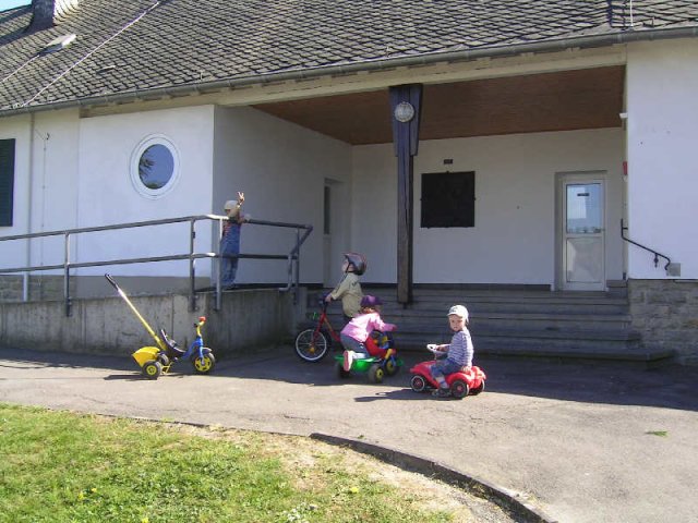 2007_-_maifeier_10_20180127_1365709102