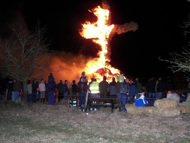 2008_-_hoettenbrennen_12_20180127_1688339624