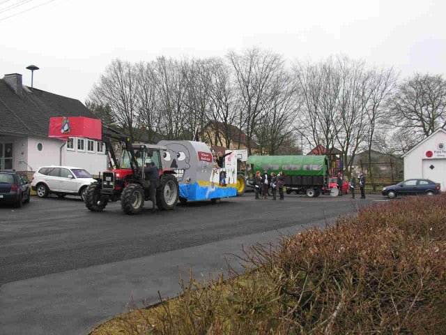 2009_-_spielmannszug_in_neuem_outfit_1_20180127_1998906610