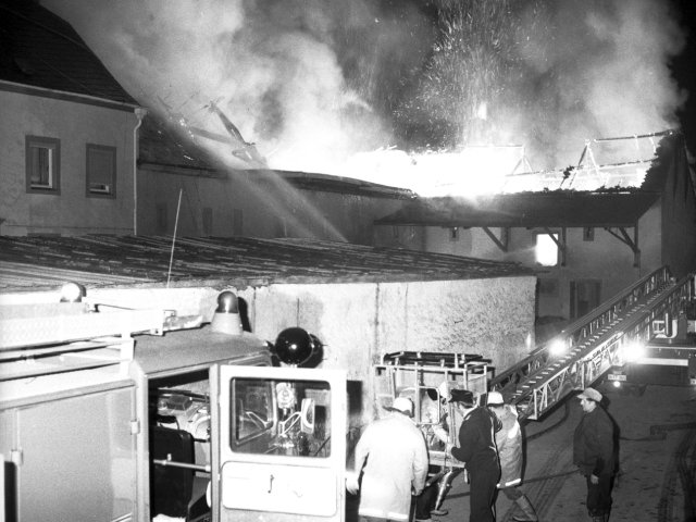 1976-11-17-brand-diemisch1