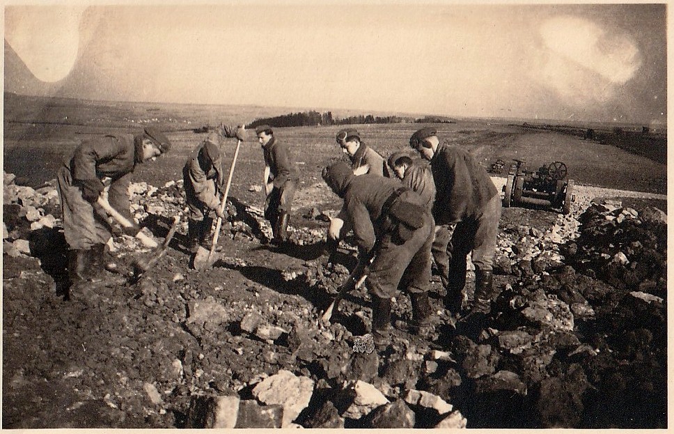 1939 Bild11 Feldflugplatz